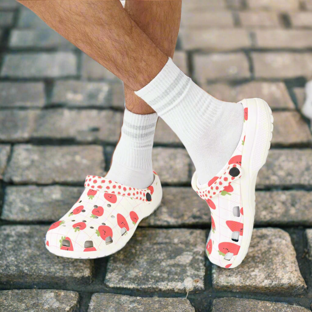 Strawberry Sandals for Adults & Kids – Cute Fruit Print Garden Shoes, Lightweight EVA Slip-Ons, Comfy Summer Footwear
