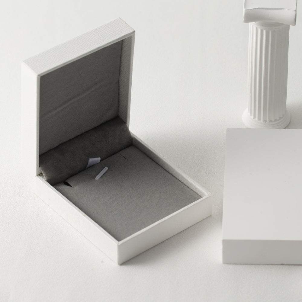 Engraved Letter Ring- 925 Sliver
