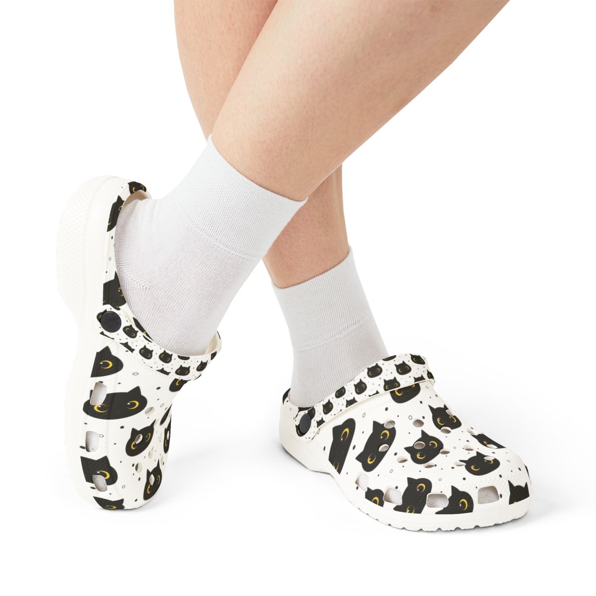 Black Cat Garden Shoes for Adults & Kids – Lightweight EVA Slip-On Halloween Sandals Water-Resistant Nurse Comfort Walking Footwear