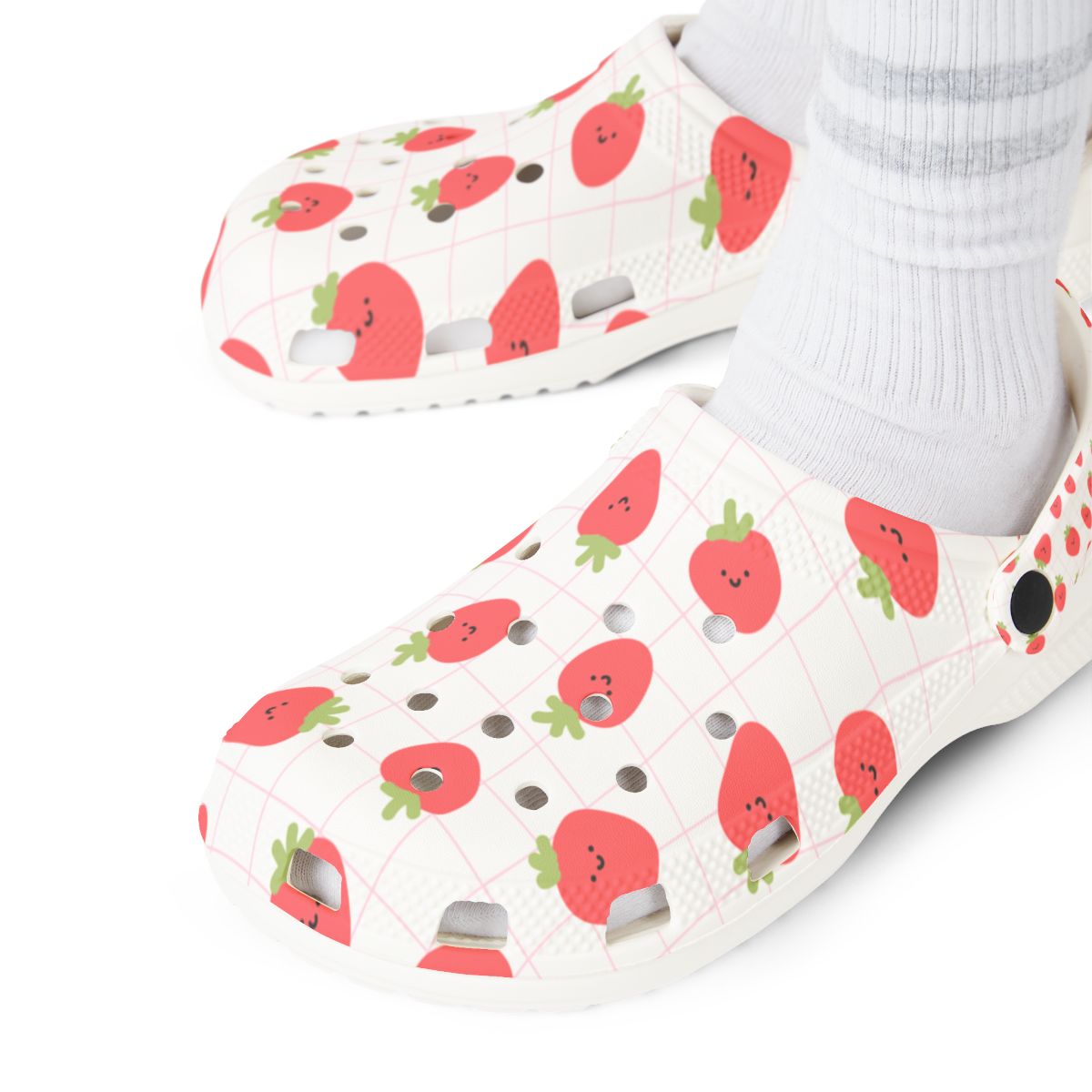 Strawberry Sandals for Adults & Kids – Cute Fruit Print Garden Shoes, Lightweight EVA Slip-Ons, Comfy Summer Footwear