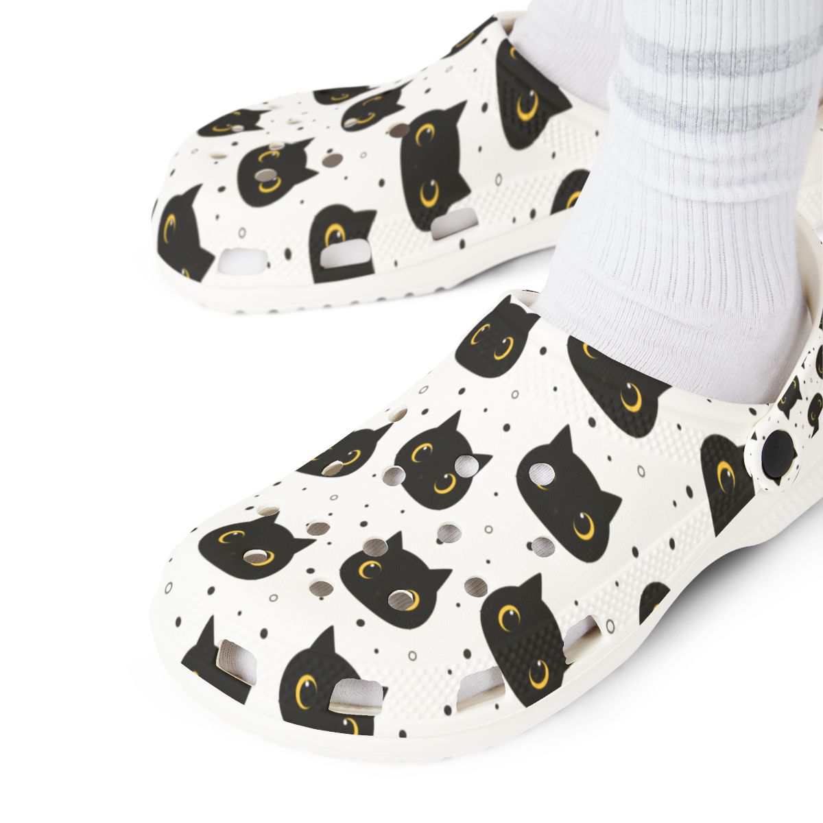 Black Cat Garden Shoes for Adults & Kids – Lightweight EVA Slip-On Halloween Sandals Water-Resistant Nurse Comfort Walking Footwear