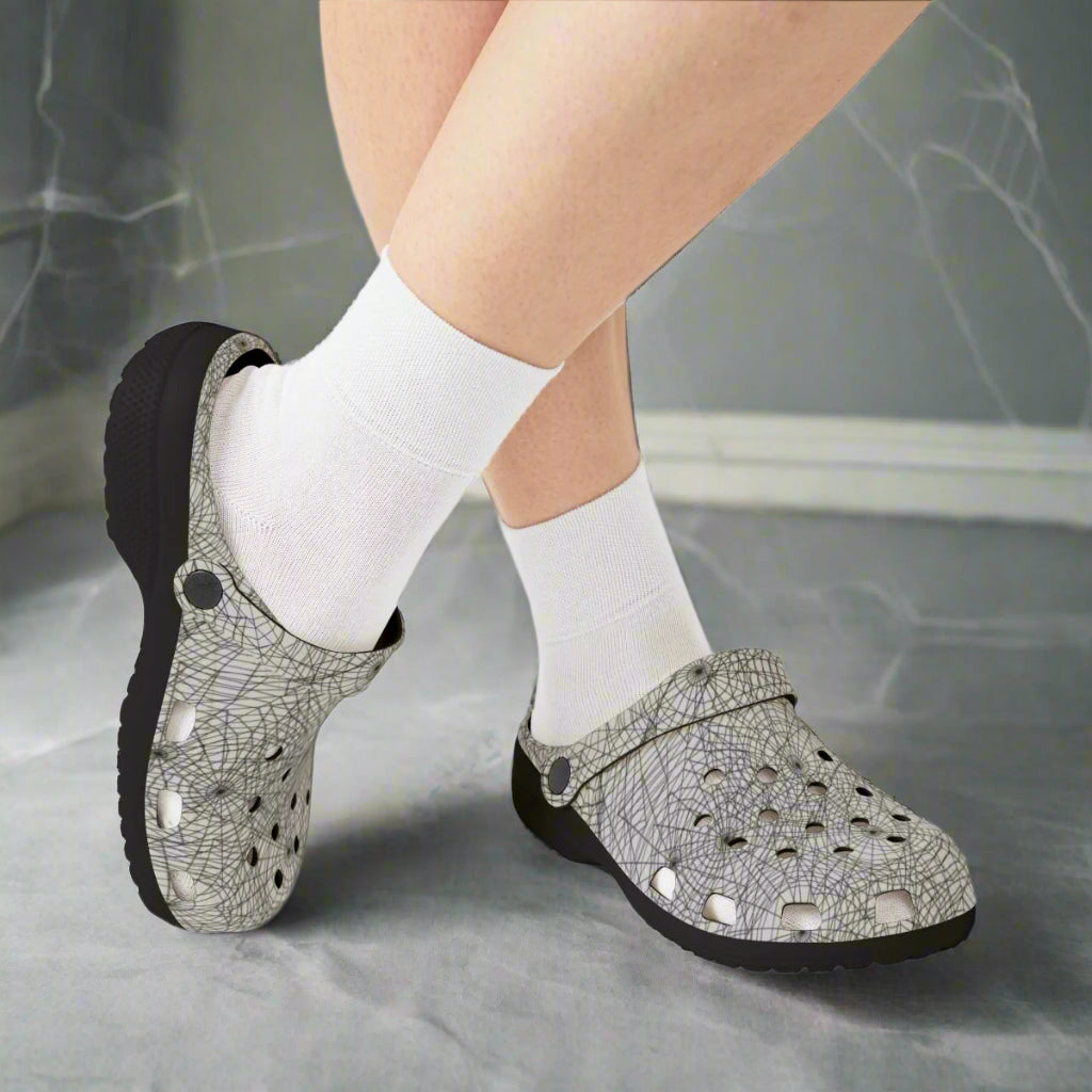 Spider-Web Sandals for Adults & Kids – Spooky Black EVA Garden Shoes, Lightweight Slip-Ons, Goth Comfort for Halloween and Everyday Wear