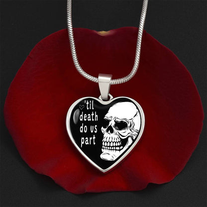 Couples Skull Heart with Names Engraved on Back of Pendant Necklace