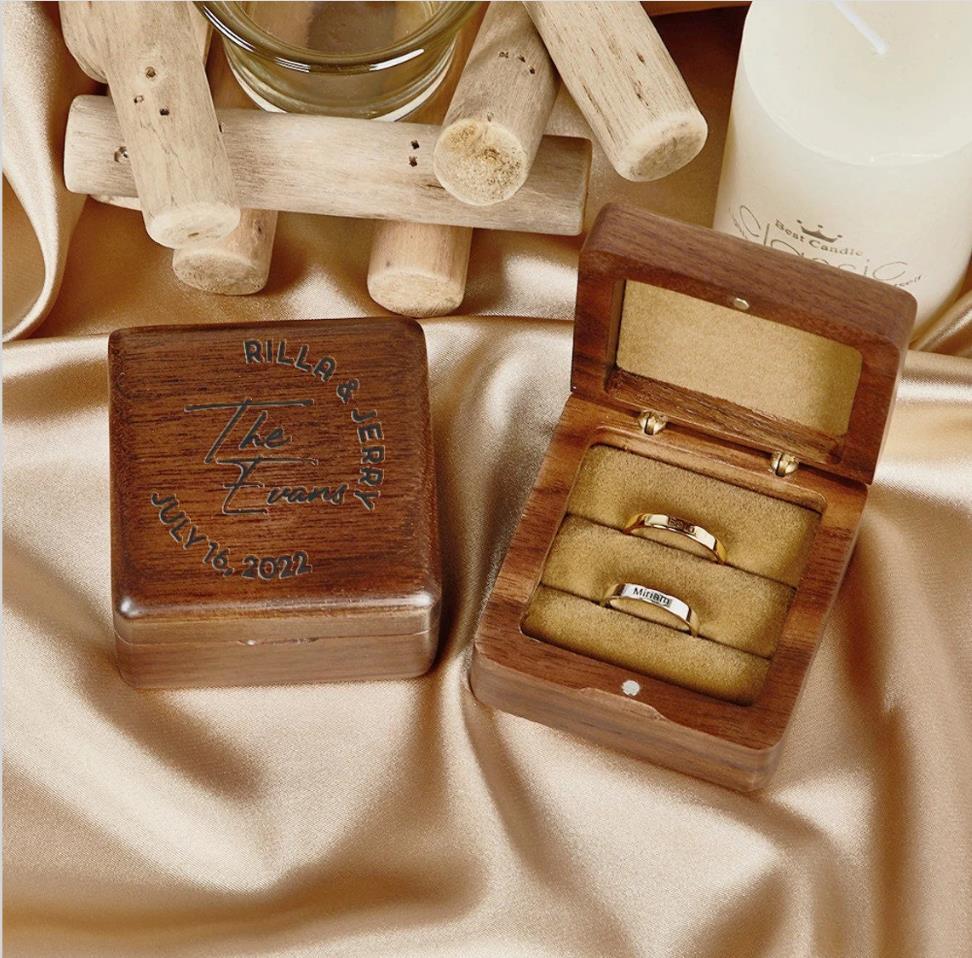 Square Wood Double Ring Box