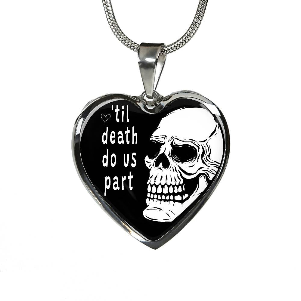 Couples Skull Heart with Names Engraved on Back of Pendant Necklace